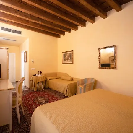 Alla Vigna - Room Only-3